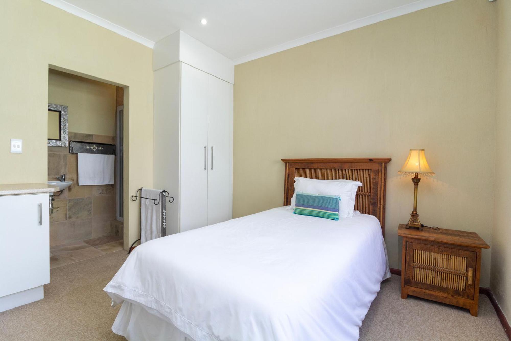 Ferienwohnung Whale Waters Self Catering Gansbaai De Kelders Exterior foto